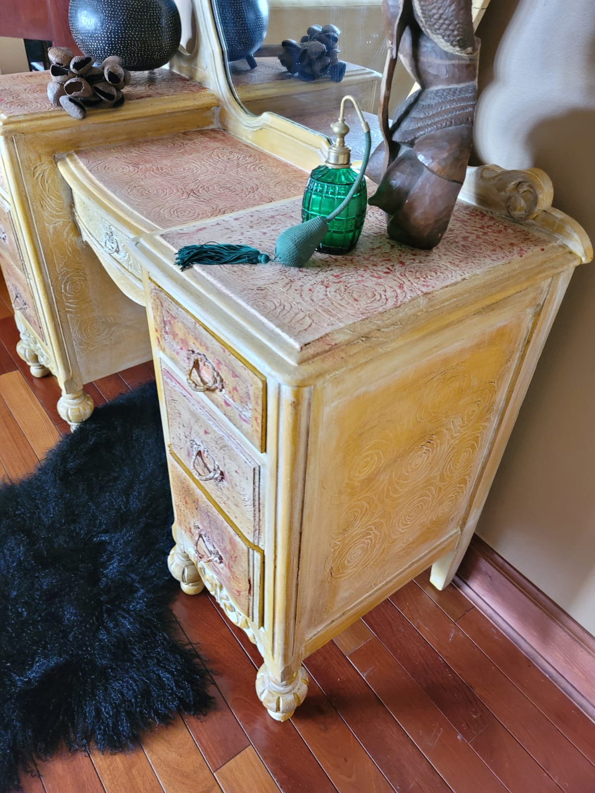 Yellow Rose Vanity