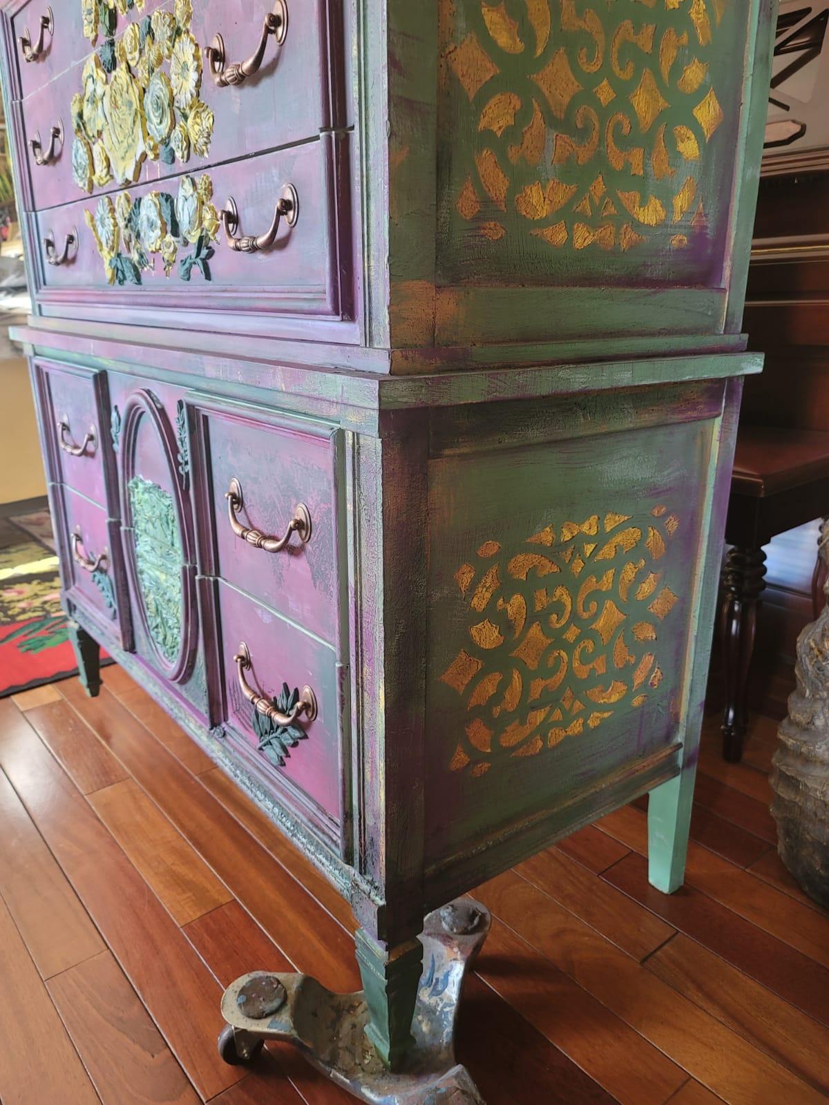 Colorful Funky 6-Drawer Dresser