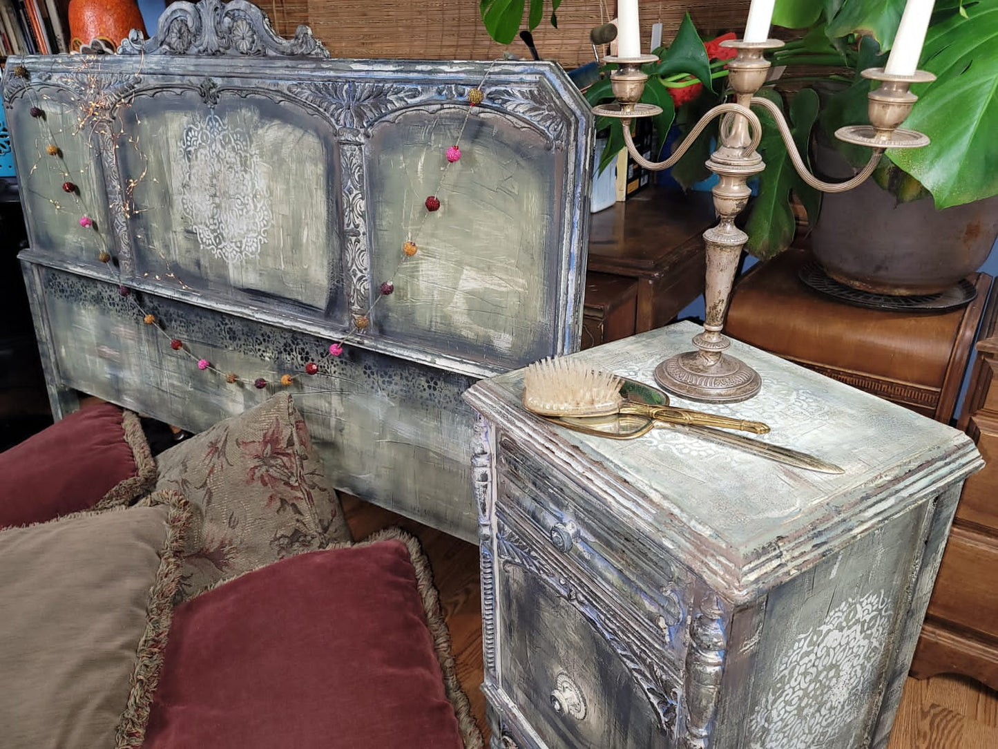 Vintage Rustic Queen Size Headboard and Nightstand Set