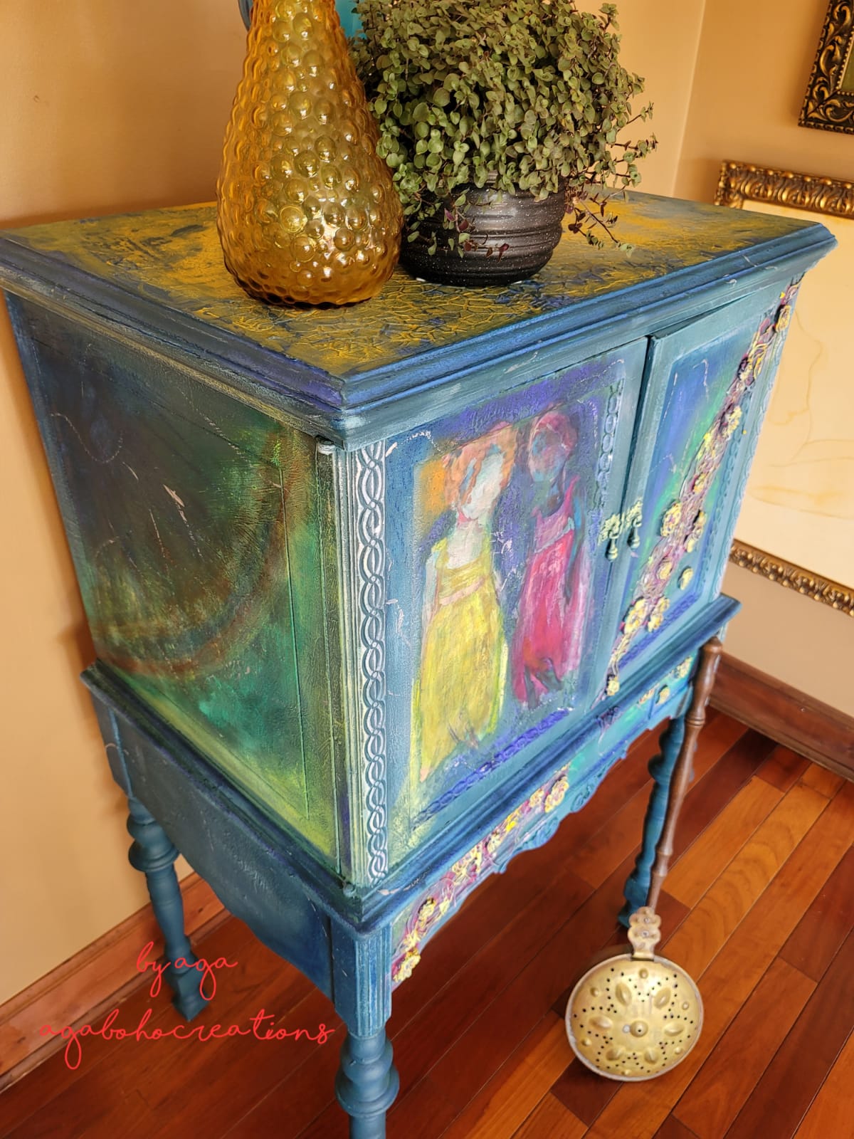 Faerie Inspired Vintage Icebox